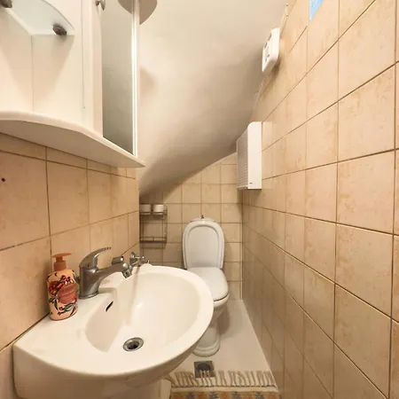 度假居 Luxurious Maisonette In